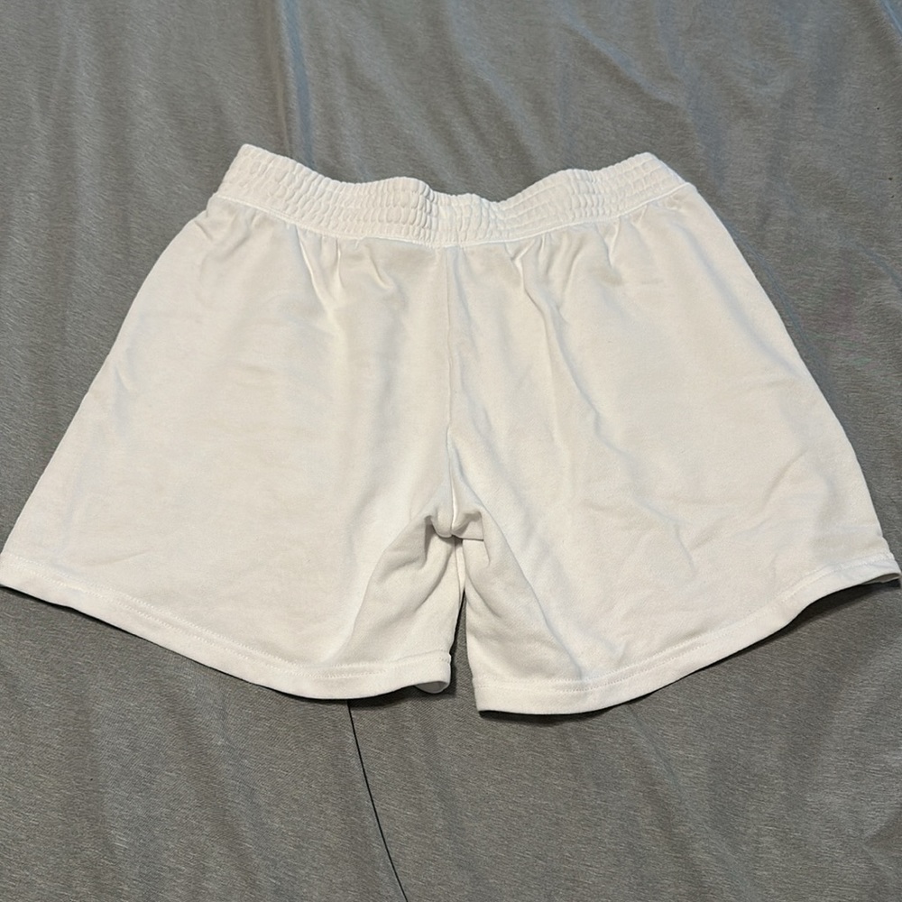 H&M Divided White Womens Sweat Shorts - Size Medium - Picture 2 of 4